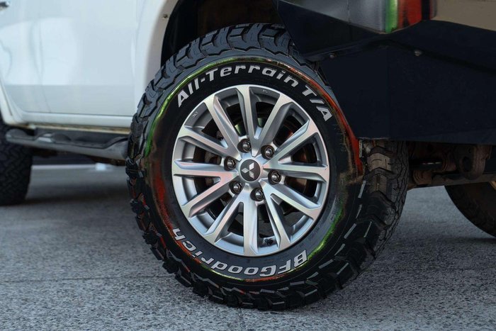 2016 Mitsubishi Triton