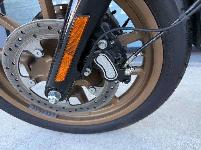 2016 HARLEY-DAVIDSON FXDLS LOW RIDER S Black