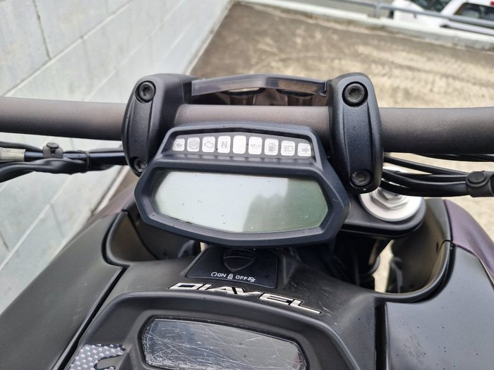 2015 DUCATI DIAVEL Black