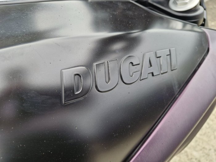 2015 DUCATI DIAVEL Black