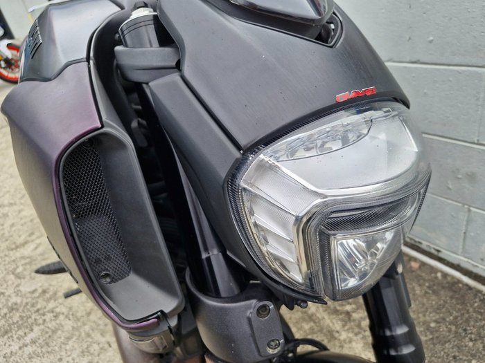 2015 DUCATI DIAVEL Black