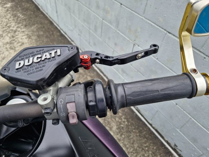 2015 DUCATI DIAVEL Black