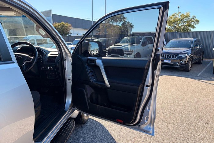 2022 Toyota Landcruiser Prado GXL