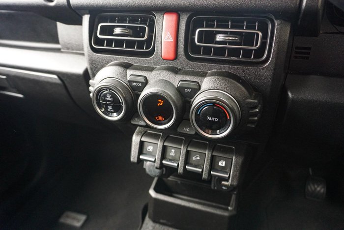 2022 Suzuki Jimny GLX