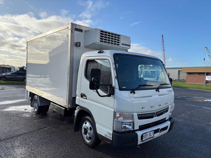 2021 Fuso Canter