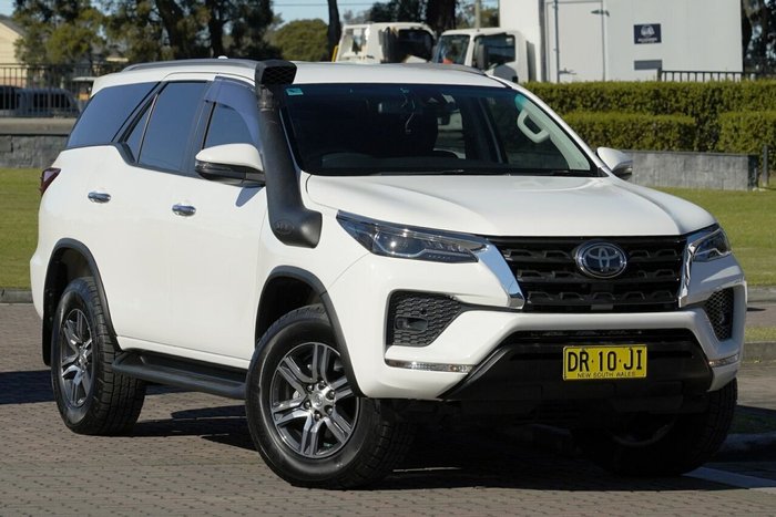 2022 Toyota Fortuner