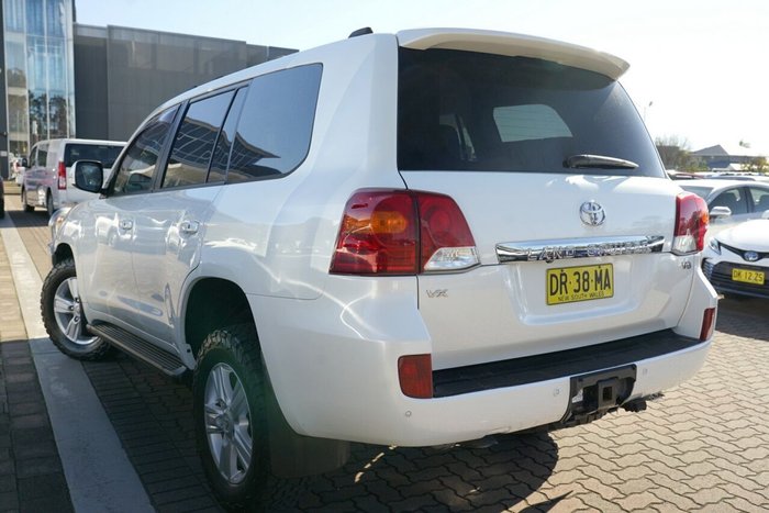 2014 Toyota Landcruiser VX