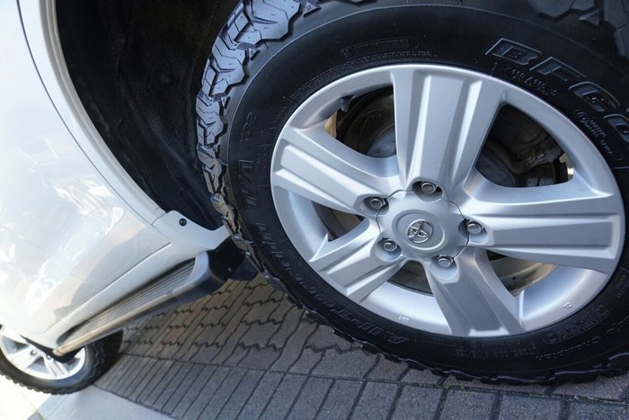 2014 Toyota Landcruiser VX