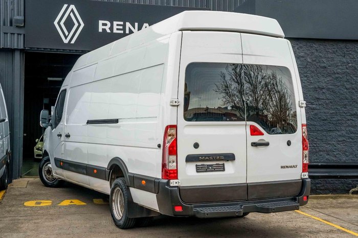 2021 Renault Master Pro 120kW