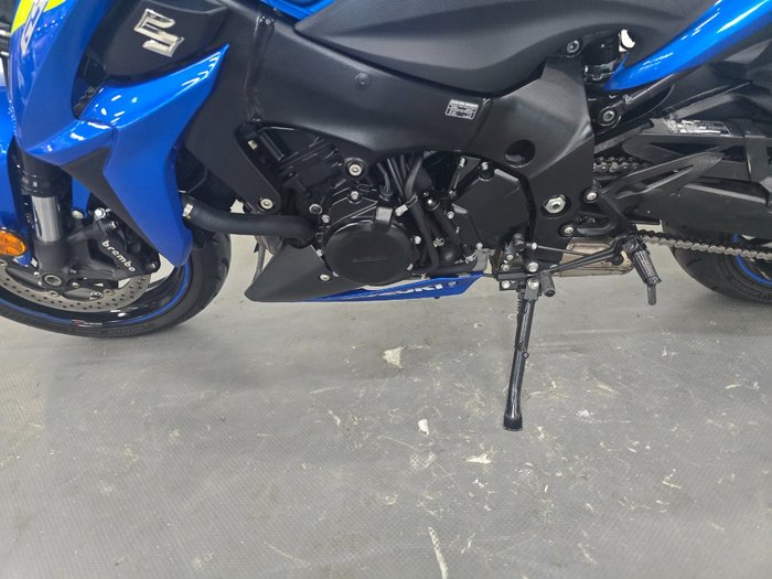 2019 Suzuki GSX-S1000F Blue