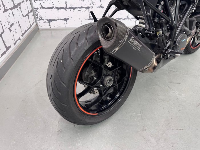2017 KTM 1290 Super Duke R Super Duke Grey