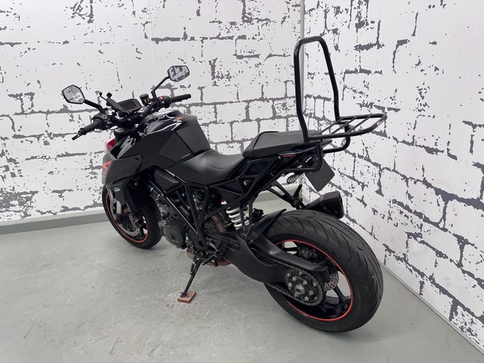 2017 KTM 1290 Super Duke R Super Duke Grey