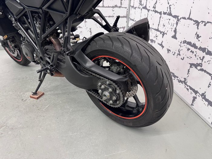 2017 KTM 1290 Super Duke R Super Duke Grey