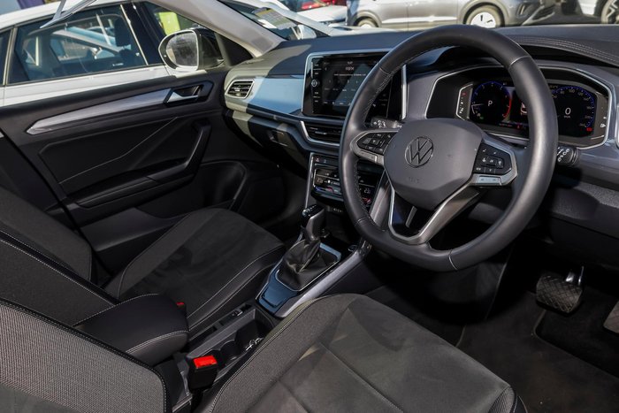 2025 Volkswagen T-Roc 110TSI Style