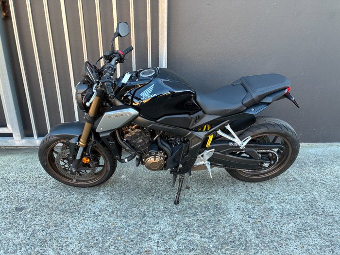 2019 Honda CB650R BLACK