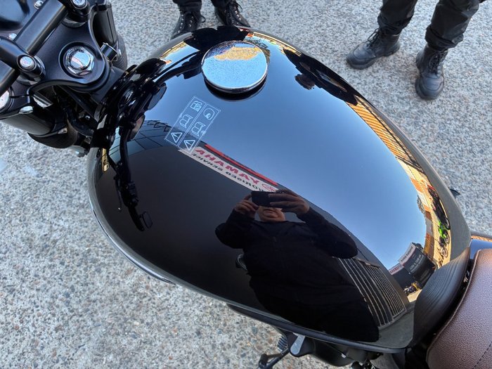 2010 Triumph BONNEVILLE T100 BLACK