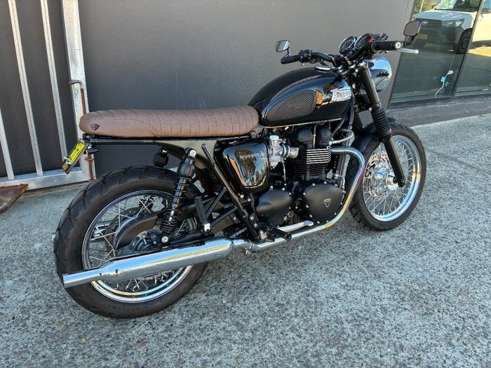 2010 Triumph BONNEVILLE T100 BLACK