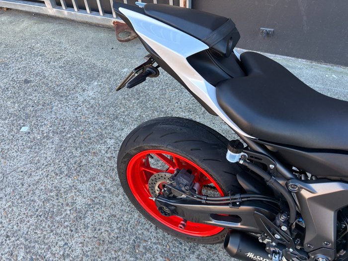 2023 Yamaha YZF-R7LA WHITE