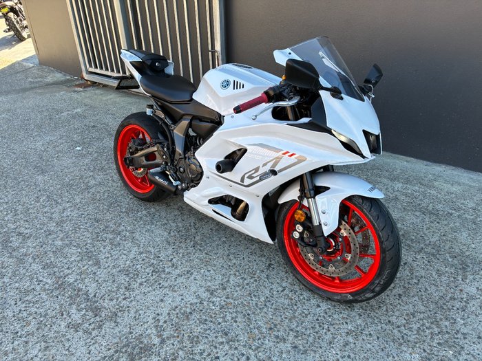 2023 Yamaha YZF-R7LA WHITE