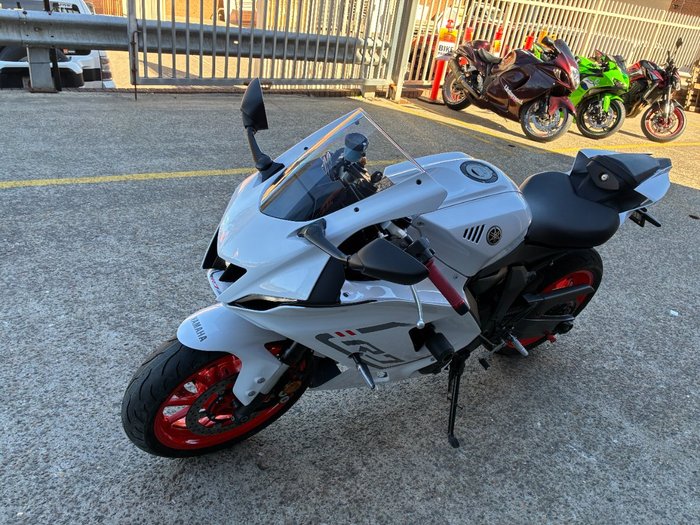 2023 Yamaha YZF-R7LA WHITE