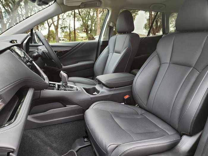 2025 Subaru Outback AWD Touring XT