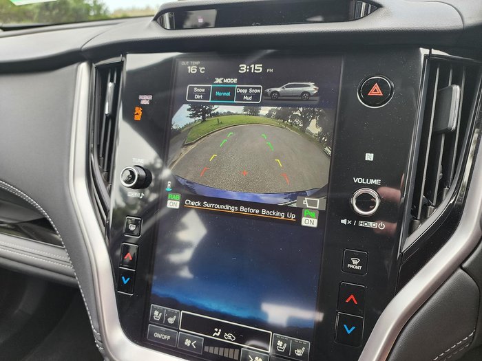 2025 Subaru Outback AWD Touring XT