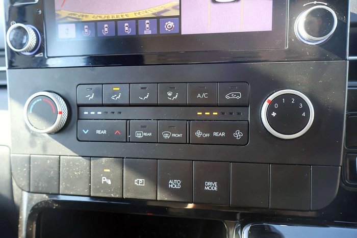 2024 Hyundai STARIA