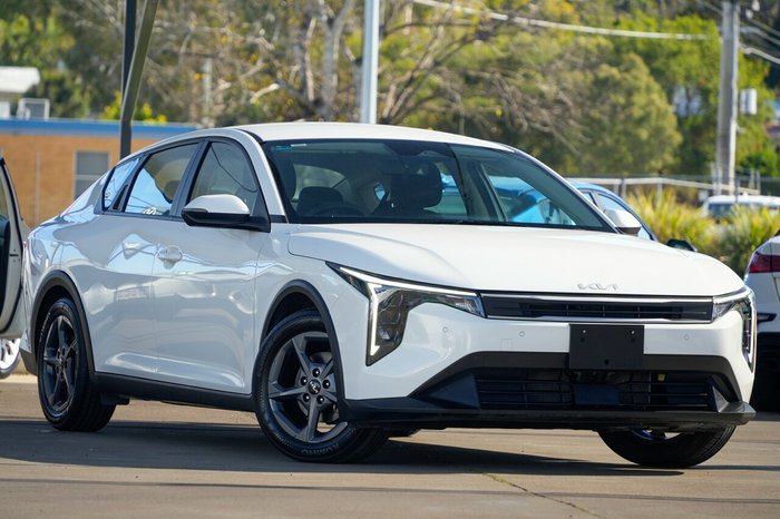 2024 Kia K4