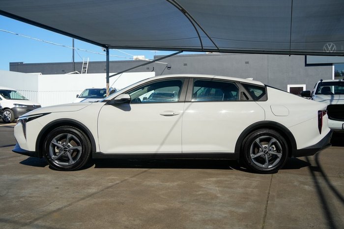 2024 Kia K4 S