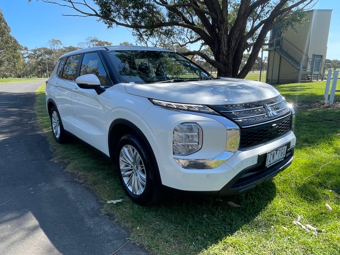 2023 Mitsubishi Outlander