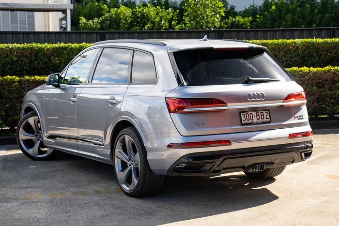 2020 Audi Q7 50 TDI S line