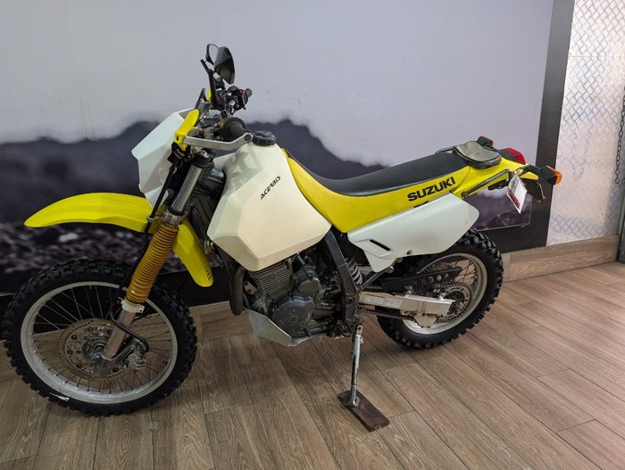 2005 Suzuki DR650SE YELLOW