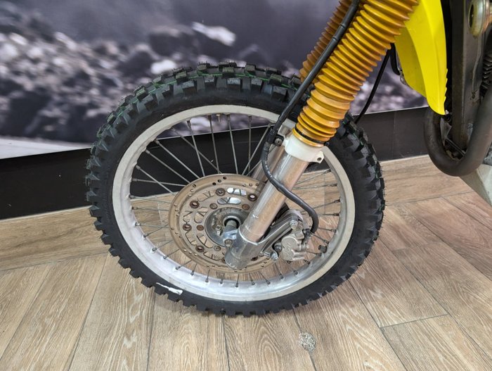 2005 Suzuki DR650SE YELLOW