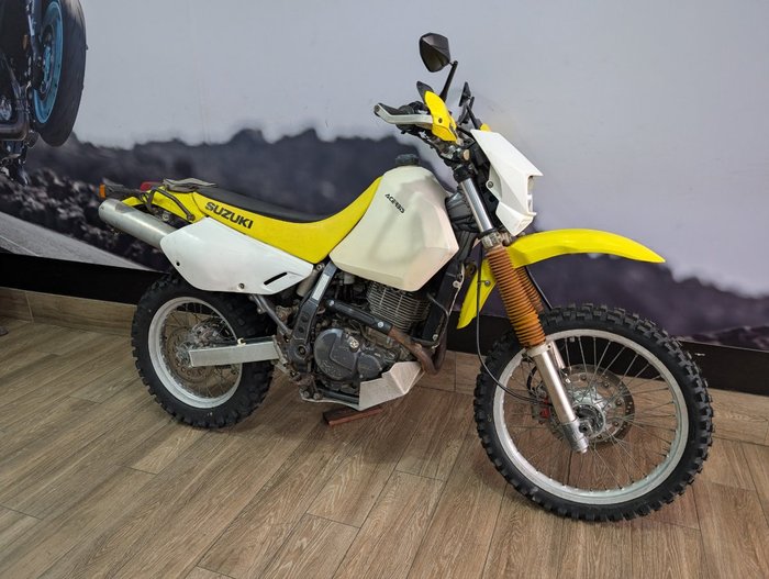 2005 Suzuki DR650SE YELLOW