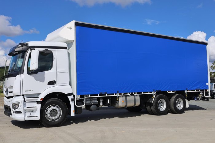 2025 Mercedes-Benz Actros