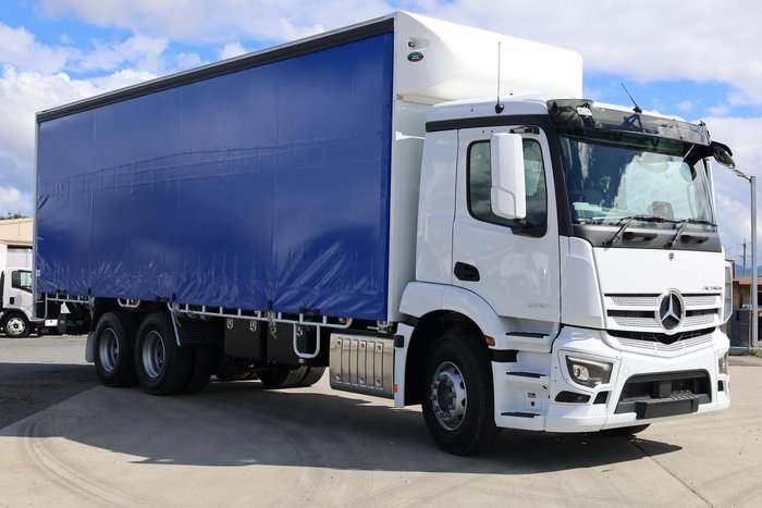 2025 Mercedes-Benz Actros
