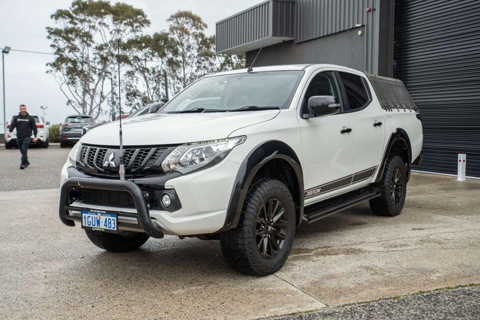 2018 Mitsubishi Triton Blackline