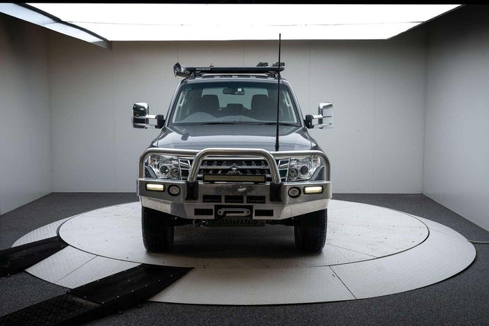 2015 Mitsubishi Pajero GLX
