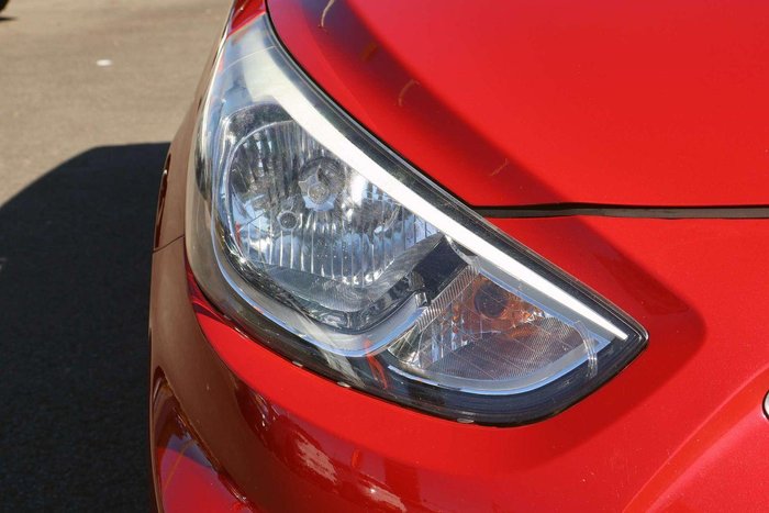 2016 Hyundai Accent Active