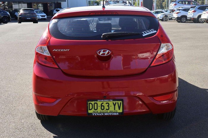 2016 Hyundai Accent Active