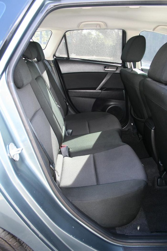 2012 Mazda 3 Neo