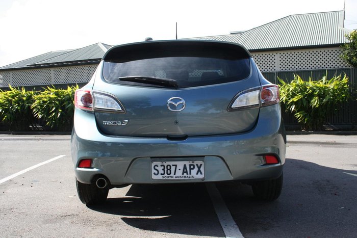 2012 Mazda 3 Neo