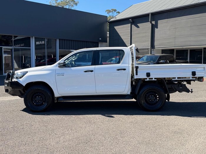 2021 Toyota Hilux SR