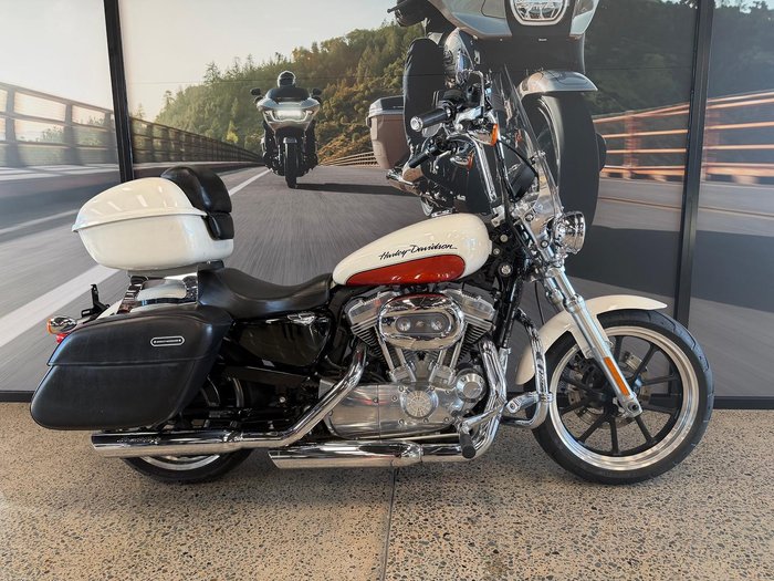 2011 Harley-Davidson SuperLow 883 (XL883L)