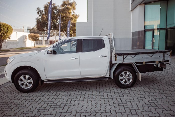 2016 Nissan Navara RX