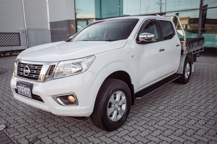 2016 Nissan Navara RX