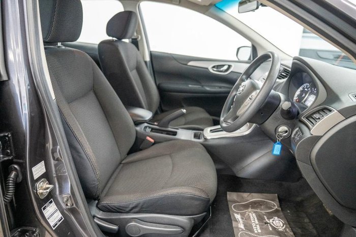 2014 Nissan Pulsar ST