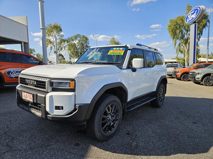 2025 Toyota Landcruiser Prado