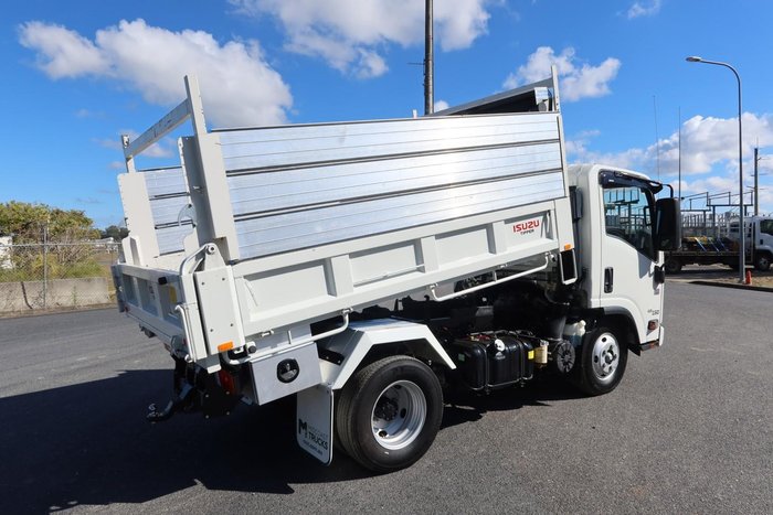 2024 Isuzu N Series