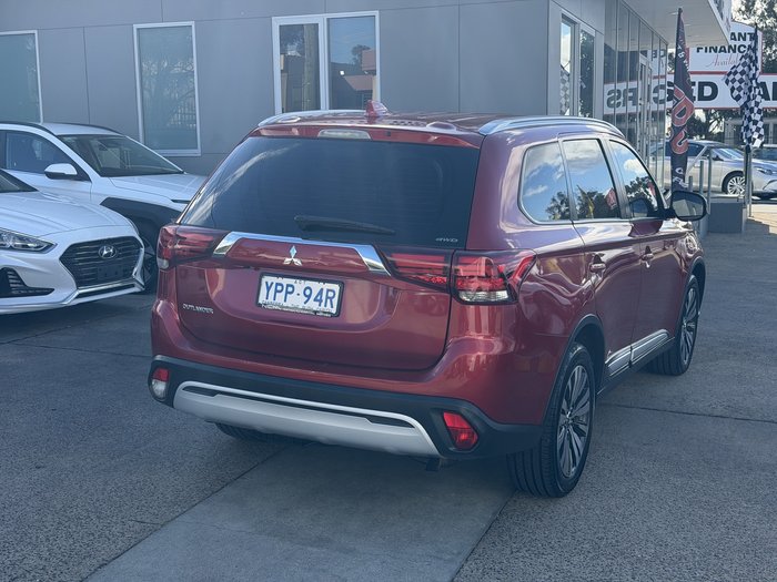 2019 Mitsubishi Outlander ES